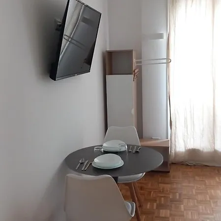 ベッド・アンド・ブレックファスト La Dolce 3*