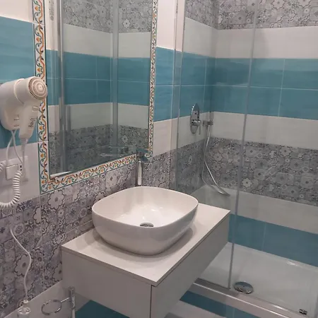 La Dolce 3* ナポリ