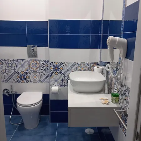 La Dolce 住宿加早餐酒店 那不勒斯